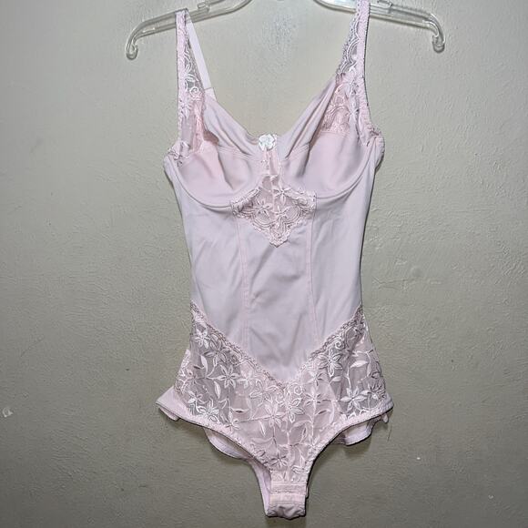 Diana Secret Other - Diana Secret 40B Pink Bodysuit Shaper Tummy Control Compression Shapewear